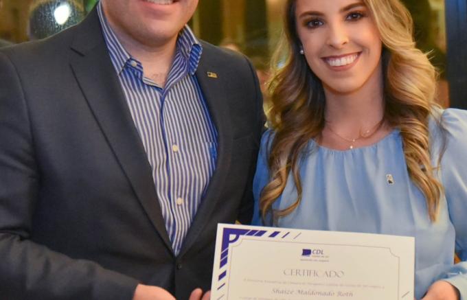 #MComDáVoz: Shaíze Maldonado Roth é reconduzida à diretoria da CDL Jovem Caxias do Sul