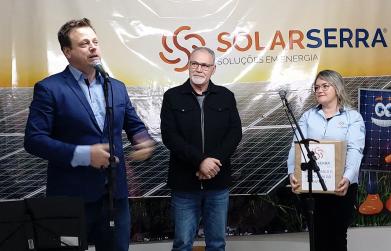 #MComDáVoz: Moradora de Nova Prata é a vencedora de sistema fotovoltaico da Solar Serra