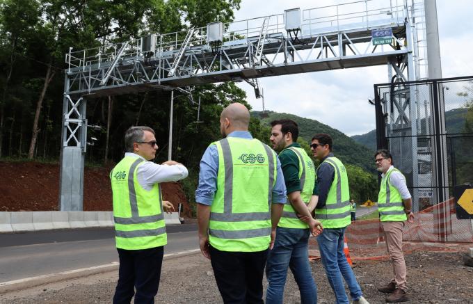 Secretário Estadual de Parcerias e Concessões visita instalações do sistema free flow e percorre rodovias administradas pela CSG